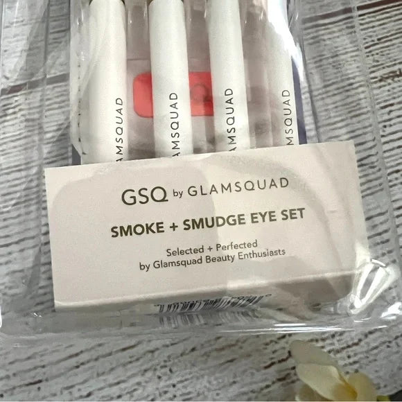 Lot of 20 GSQ by Glamsquad Smoke and Smudge 4-Piece Eye Brush Set